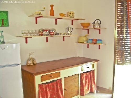 Amandine kitchen apartment